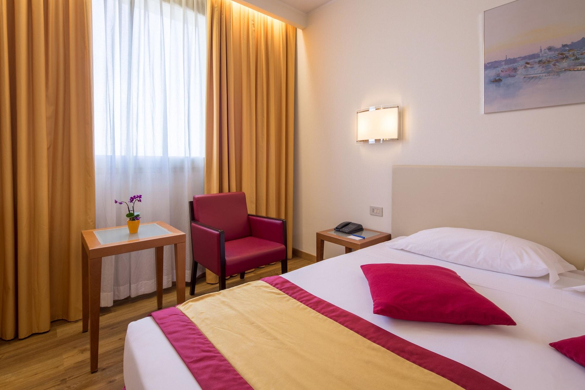 B&B Hotel Quarto dʼAltino Esterno foto