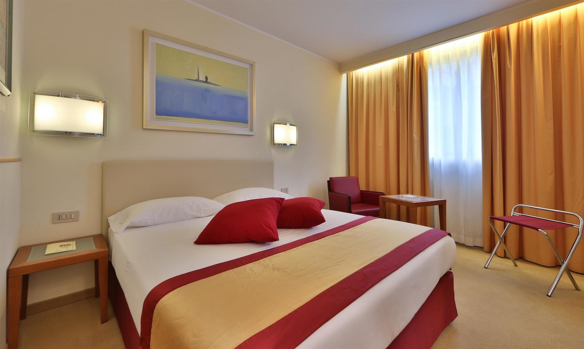 B&B Hotel Quarto dʼAltino Esterno foto