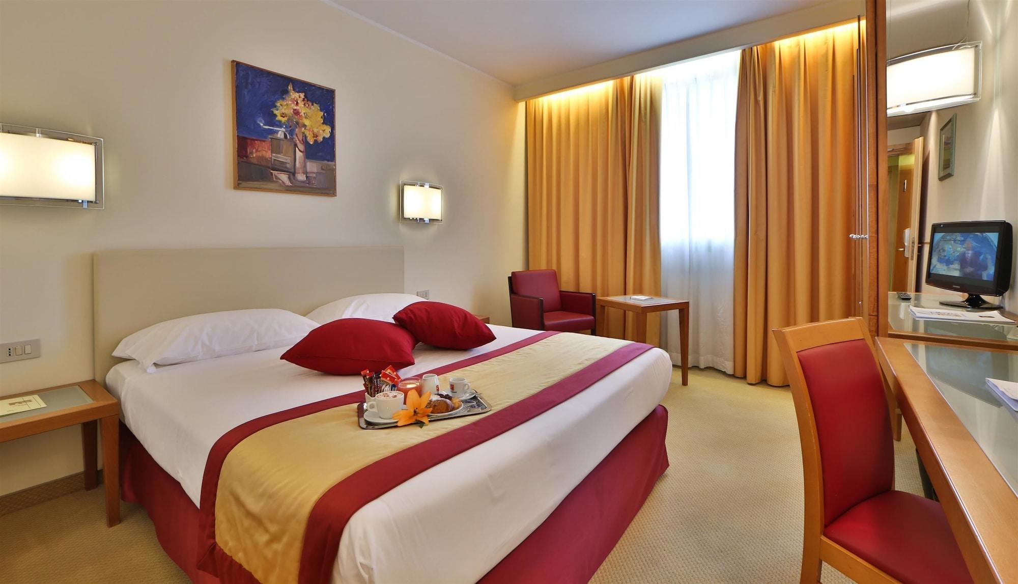 B&B Hotel Quarto dʼAltino Esterno foto